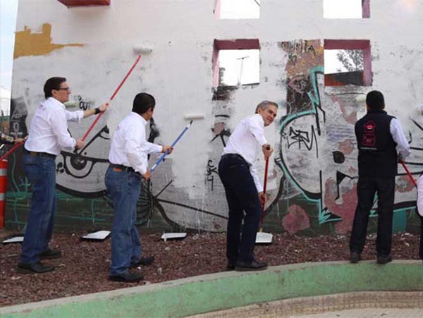 ElInformanteMX's tweet image. #Mancera niega que se minimicen los casos de influenza en la #CDMX.