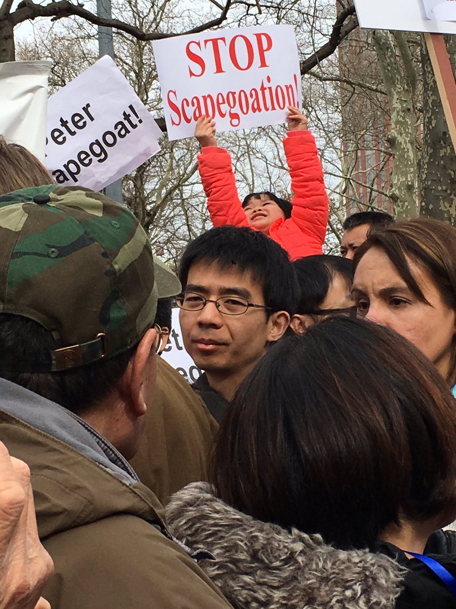 xuxuteda's tweet photo. The youngest protester   #Justice4Liang https://t.co/34fW83j0zJ
