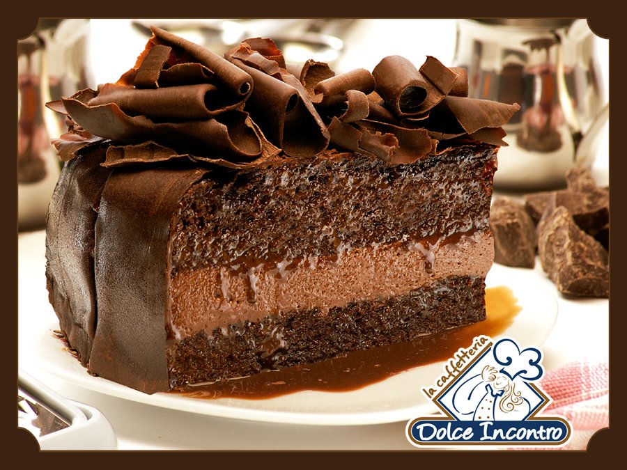 dolceincontro1's tweet photo. La más exquisita torta mojada de #chocolate la encuentras en #DolceIncontro. ¡No te quedes con las ganas! https://t.co/a7WKYhAw3R