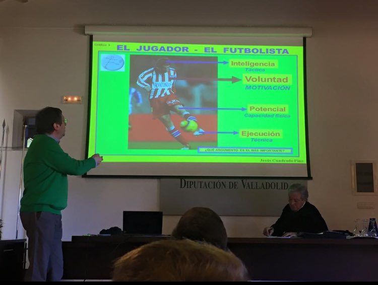 Espectacular charla de <a href="/pibedale/">Jorge D'Alessandro</a> <a href="/jecupi/">Jesús Cuadrado Pino</a> <a href="/CDNAVARRES/">CD NAVARRES</a>. Gracias por todo . #cracks #misterstop <a href="/elchiringuitotv/">El Chiringuito TV</a>