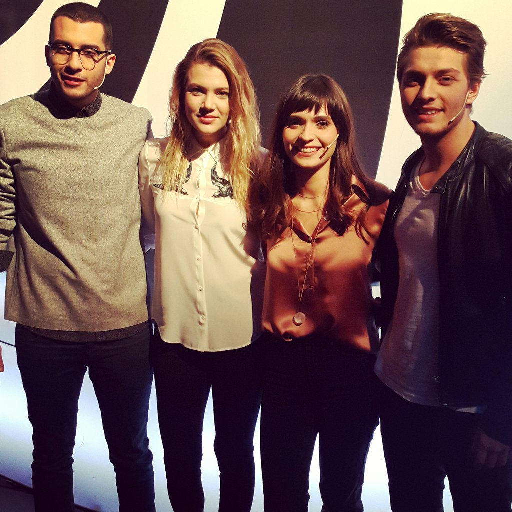 HesaptaAskFilm's tweet photo. #HesaptaAsk oyuncuları birazdan DADA'da❤👫👫 https://t.co/tt0ktEYwYQ
