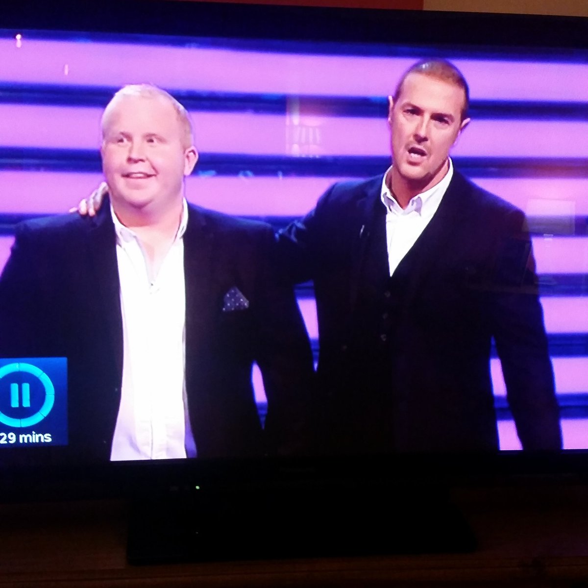 RobertFullStop's tweet photo. Can't believe I've just seen @Morg_93 and @J_Fogerty on the tele. https://t.co/bk7F4u7oEi
