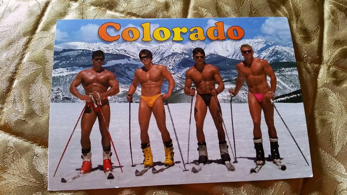 yeepstweets's tweet photo. Y gets back from snowboarding and finds this in his backpack. #finestasianmanonthemountain https://t.co/KL0kI2P3fP