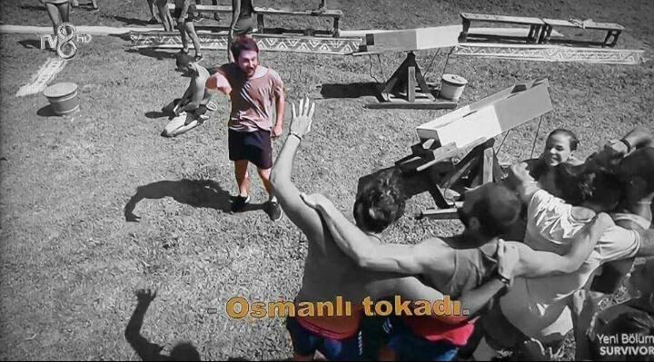 BekirKack's tweet photo. #Semih Öztürk adamaa öylee diz çöktürüp yüzüne yere kapattırır. Paşam beee helalll olsun sanaa Semih https://t.co/7vSnKN3MbC