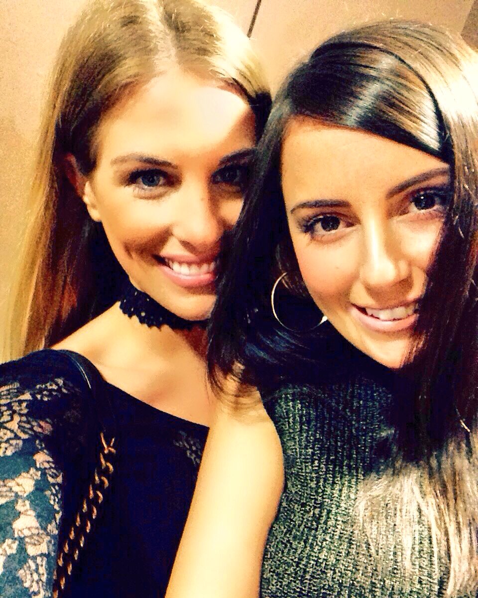 Girls night <a href="/chantal_gamon/">Chantal</a> ❤️😍👭👠🍷