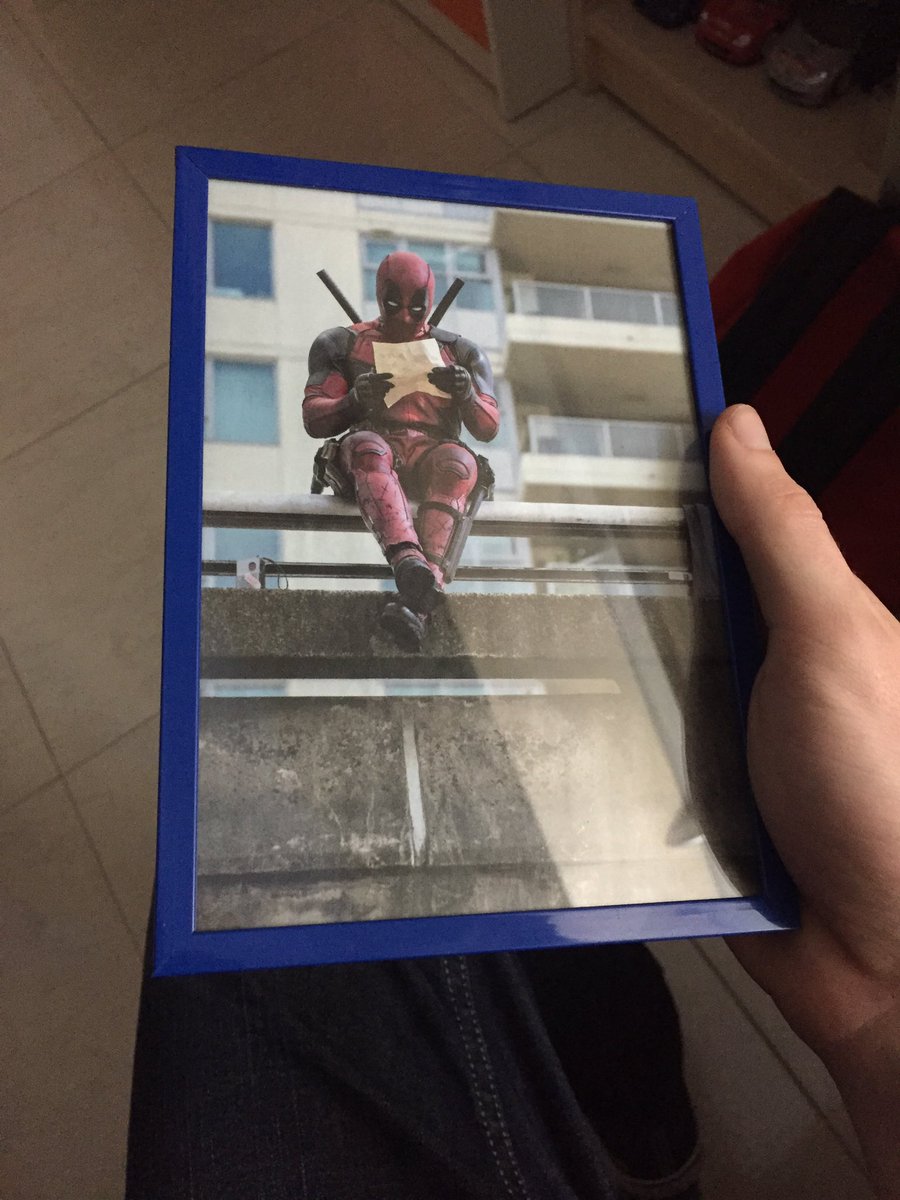 Muffintosh98's tweet photo. Me declaro el fan n1 de @deadpoolmovie https://t.co/wXSa9JQfA8