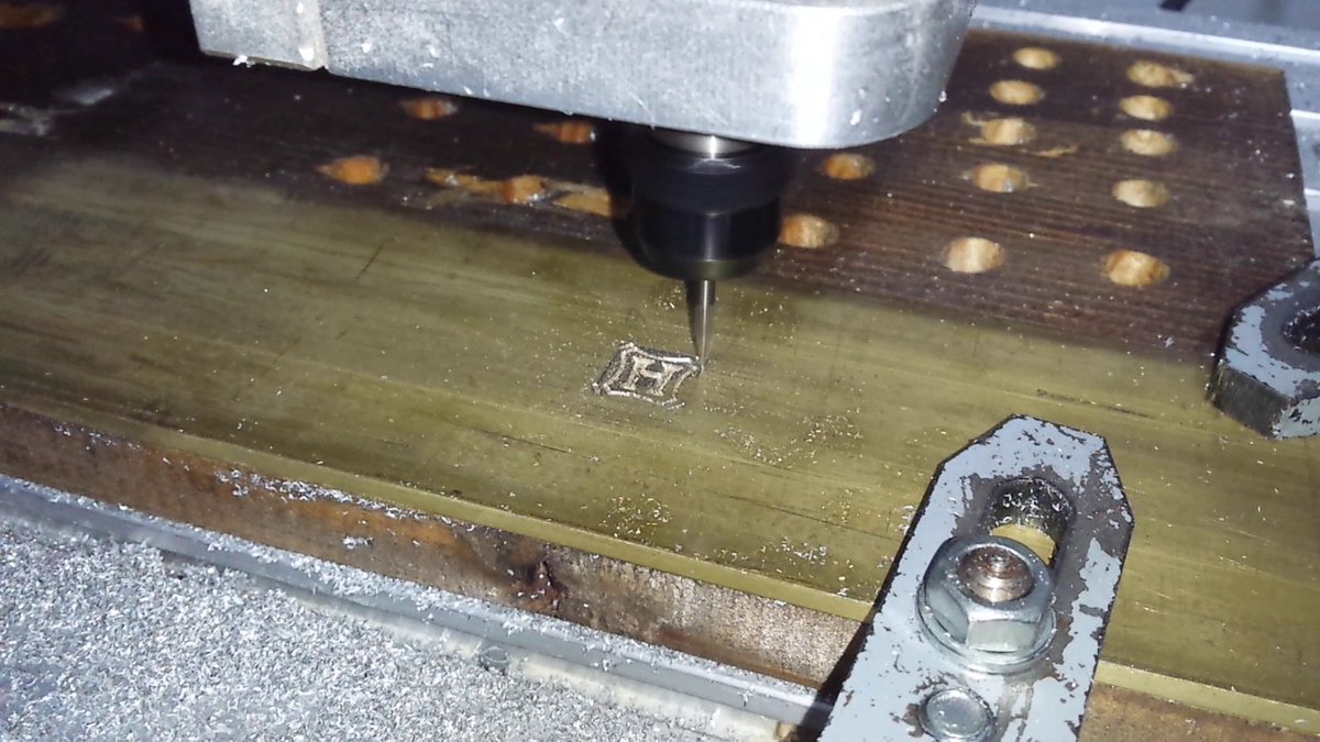 Prop_Replicas's tweet photo. CNC brass wax seal stamp for Hogwarts acceptance letter. https://t.co/E1wIOmszPa