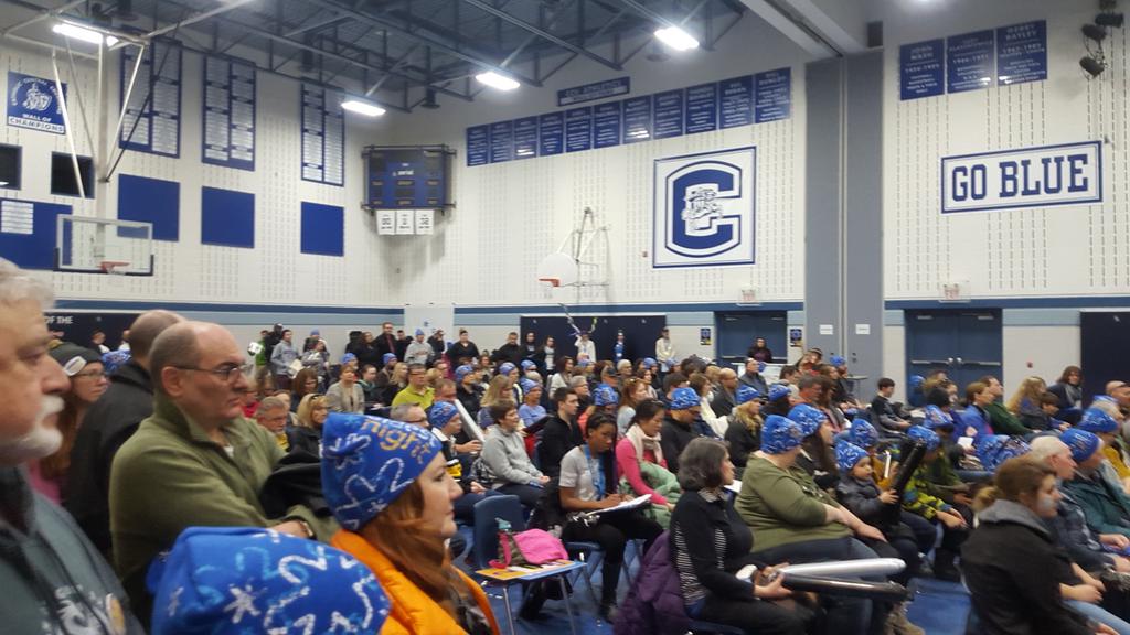 VolunteerYA's tweet photo. Volunteering at the Coldest night of the year! An amazing event with over 230 sponsored walkers against homelessness https://t.co/J7NxcYdz1Y