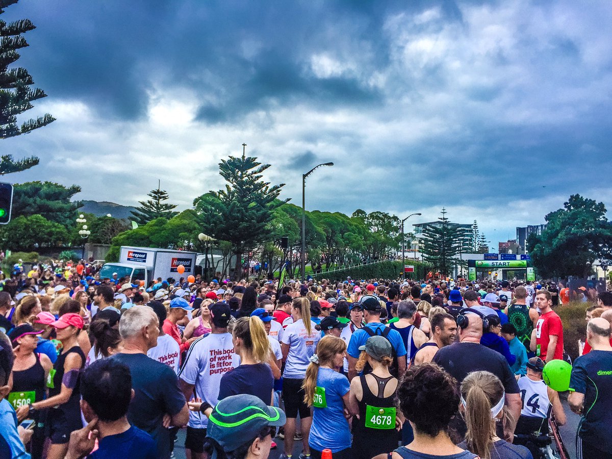 hashbangnz's tweet photo. A few of us got our fitness on this morning in @Cigna Round the Bay's run. Great job, team! https://t.co/2CqcfZpur3