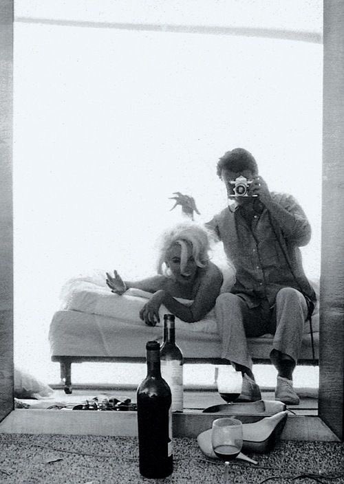Argentine58's tweet photo. @sineadmcfc
I bow 🌹
#Marylin
#BernStern
#Sineadshire 😇 https://t.co/vqrsfSnYze