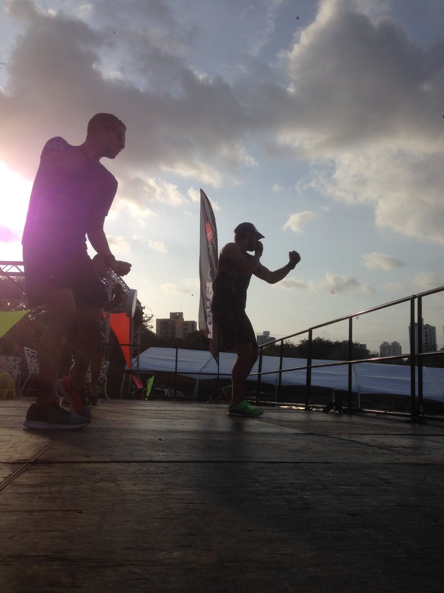 musicalionpty's tweet photo. Totalmente #CardioFit no apto para cardíacos, esta tarde en #Musicalion2016 aquí en el #ParqueOmar https://t.co/cMowdbiSJg