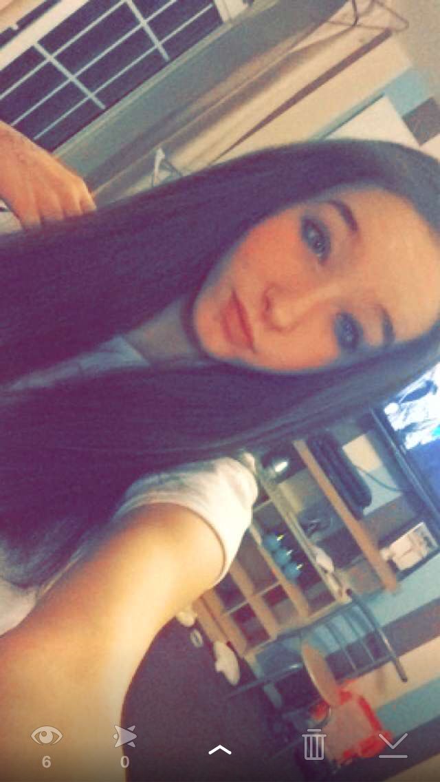 Abibooth4's tweet photo. Comment some things i should watch,look at or people i should follow 😂💖❤️ https://t.co/ZG1TrNgVsH