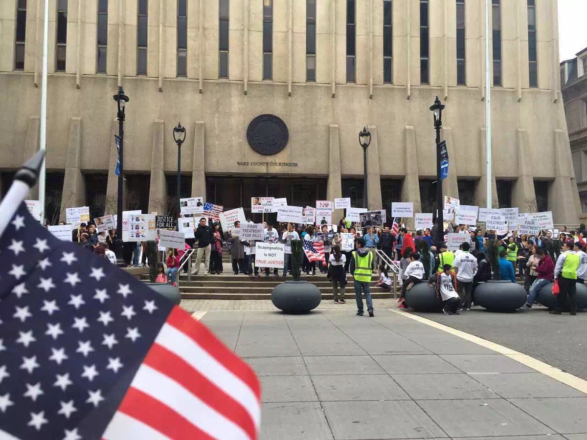 NC4PeterLiang's tweet photo. #Rally220 #Raleigh #Justice4Liang #PeterLiang https://t.co/9mWCIMl0nt