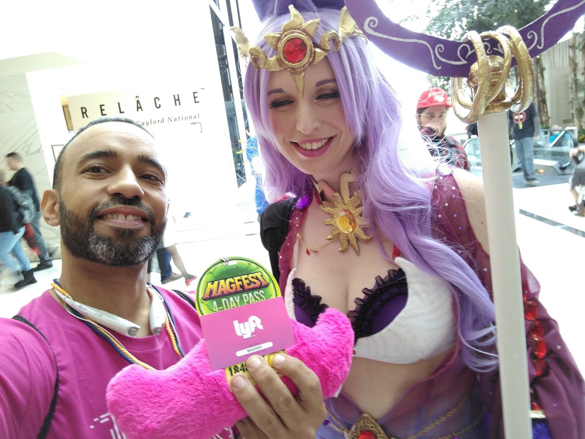 michael_lyft's tweet photo. #lyft #lyftlove #magfest #magfest2016 #cosplay #cuddlestache #anime https://t.co/nQy4wUoFId
