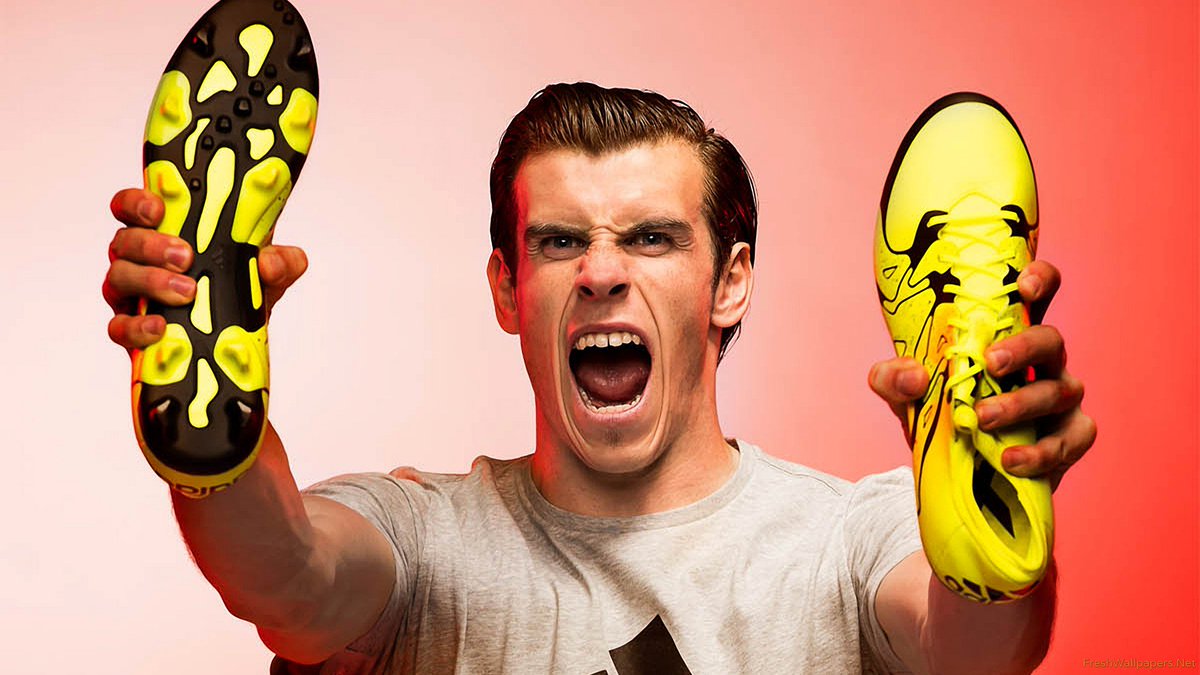 is bale still wearing them boots?!?