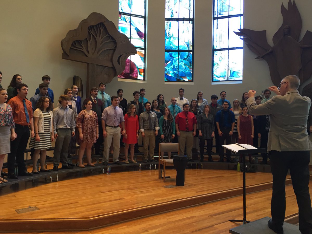 AugieSings's tweet photo. Rehearsing for tonight's concert at @CalLutheran! 7:30 p.m. in Samuelson Chapel. #augiechoir https://t.co/YErk5Q3bZU