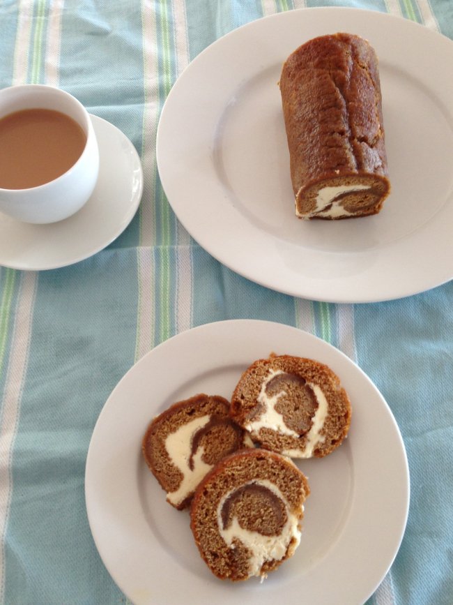 The Hungry Mum (@thehungrymum) on Twitter photo wanna #bake? Try <a href="/alisonthompson_/">Alison Thompson</a> spiced roulade w/ vanilla buttercream thehungrymum.com/2013/05/27/ali… wanna #bake? Try <a href="/alisonthompson_/">Alison Thompson</a> spiced roulade w/ vanilla buttercream thehungrymum.com/2013/05/27/ali…