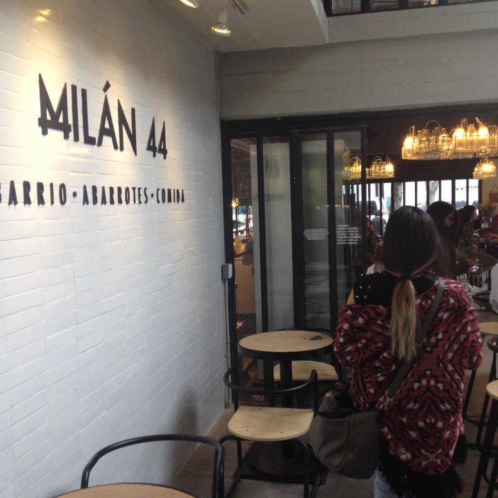 amor_tinto's tweet photo. Ultima parada @Milan44Juarez un lindo "mercadito" lleno de exquisiteces https://t.co/PraRaSpLVf