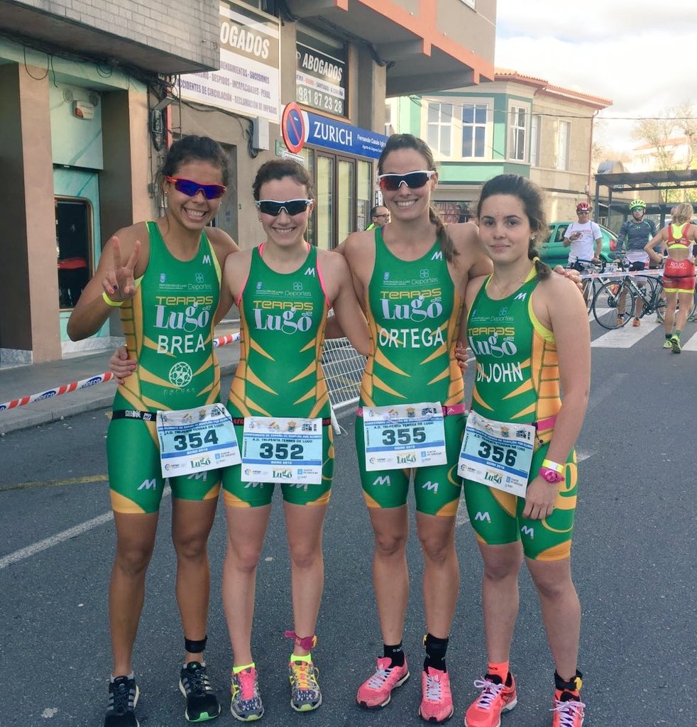 JoselynBrea's tweet photo. Cuando se trabaja en equipo, todo es mejor @MariaOrtegadeM @ireneserrat_ Iría Di John 😊💪👊 #TripentasTerrasDeLugo https://t.co/BgkV0PeLh8