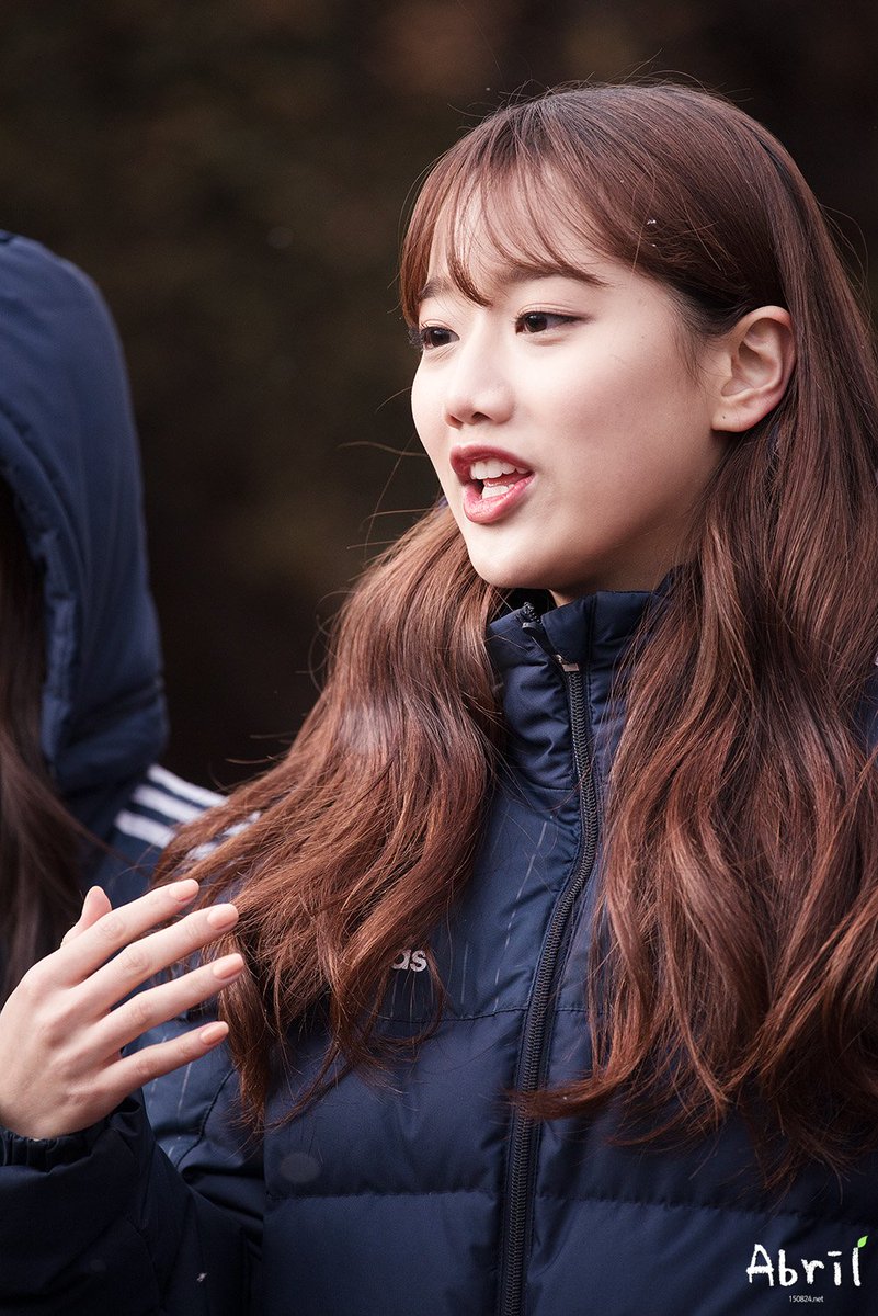 abril_kr's tweet photo. 160214 에이프릴 에버랜드 리허설 + 놀이기구타기 56p (by.2호) 업로드 >_<

https://t.co/shrJvorusN

#에이프릴 #APRIL https://t.co/dCmpcrgGiS