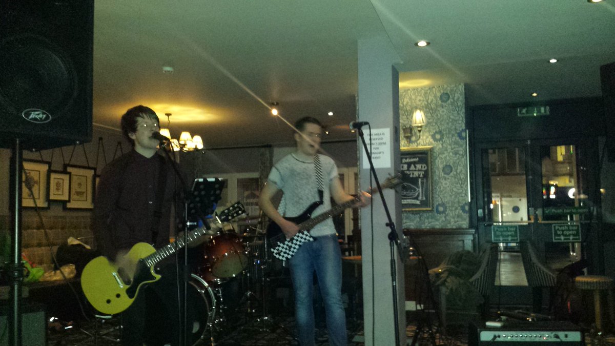 @DictaphoneDevil good set at <a href="/OwainGlyndwr04/">Owain Glyndwr</a> tonight lads! #Cardiff