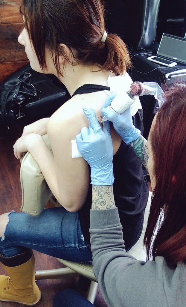 goddesscasey33's tweet photo. #number4 for grandma🐘 #elephant #girlswithtattoos #inkjunction https://t.co/1JFdDMU9XQ