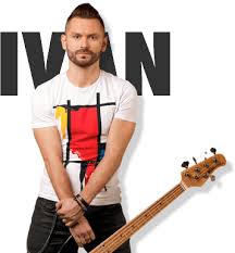 BrSanda's tweet photo. Tim Ivan napokon kompletan!!! #timivan #timdecak #TheVoiceHRT #hrvatskitelekom #timHT https://t.co/GwqfVJmSUp