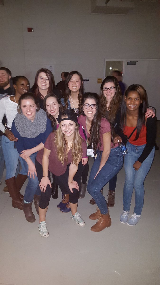 Mackenzie_S_IE's tweet photo. Last night was pretty awesome #ventureie https://t.co/B6p6wUnf6d