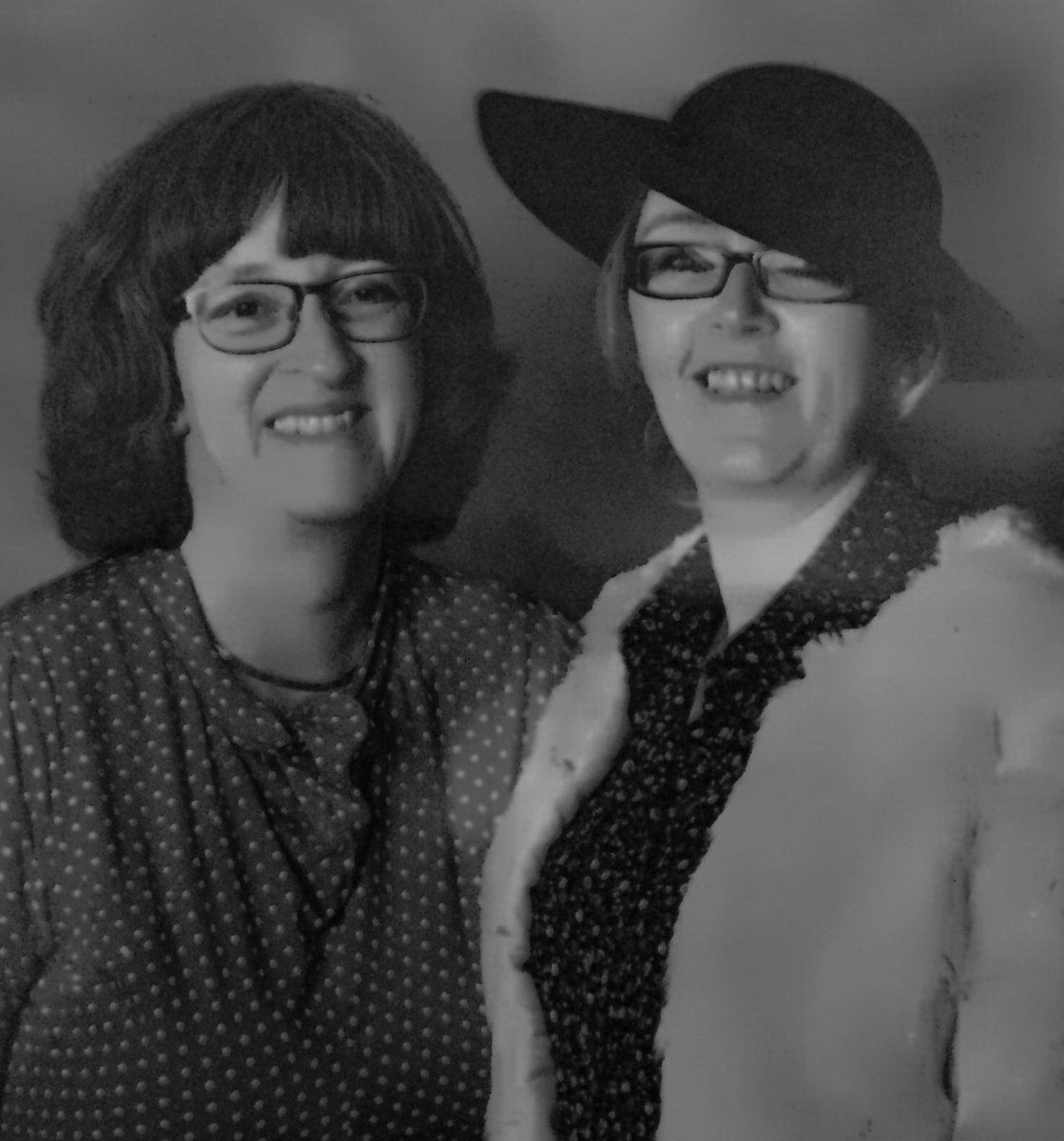 bourne_circle's tweet image. 1940's Night