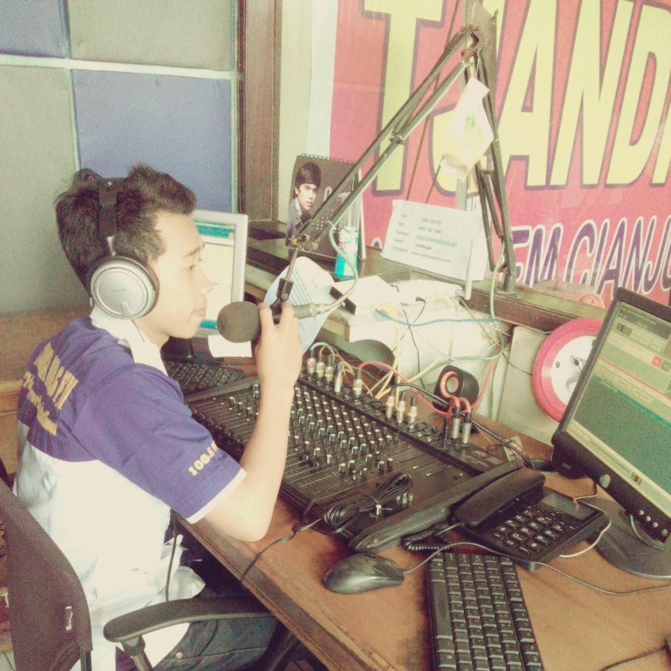 Ragam suara karoke di <a href="/tjandrafm_cjr/">Tjandra FM Cianjur</a>  MAKIN ASYIIIK