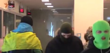 На Майдане Незалежности установили палатки. Количество протестующих - 100 человек - Цензор.НЕТ 4524