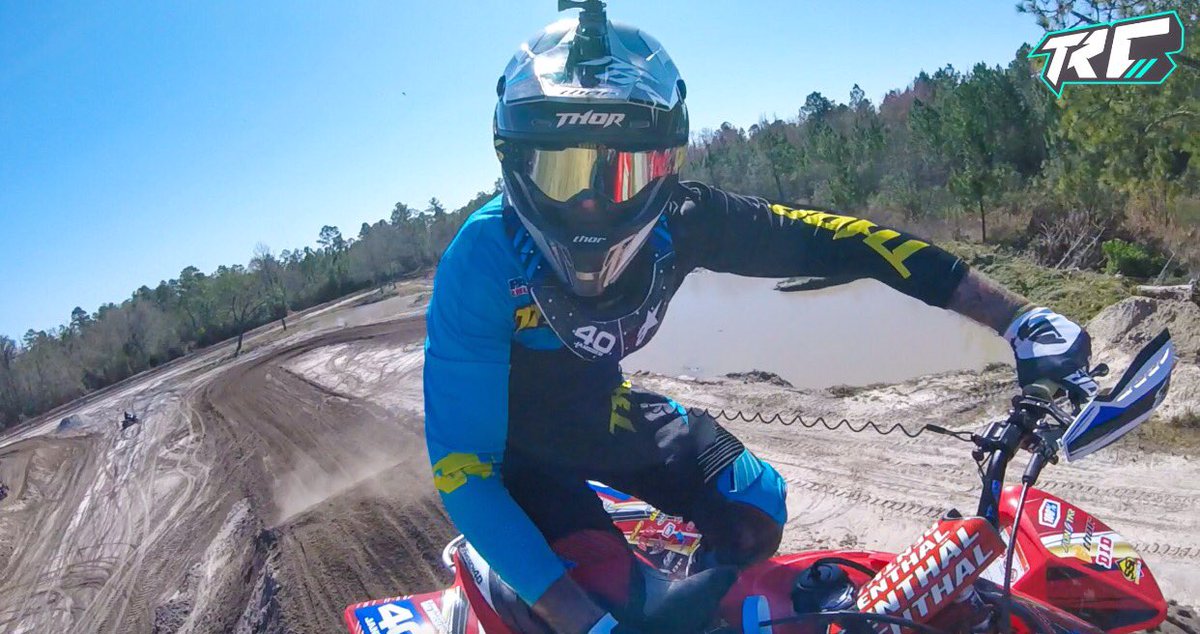 TRCMXdotCOM's tweet photo. @codyjanssen40 flying high over Waldo MX #atvmx #atvmotocross https://t.co/eRYG8bztOs