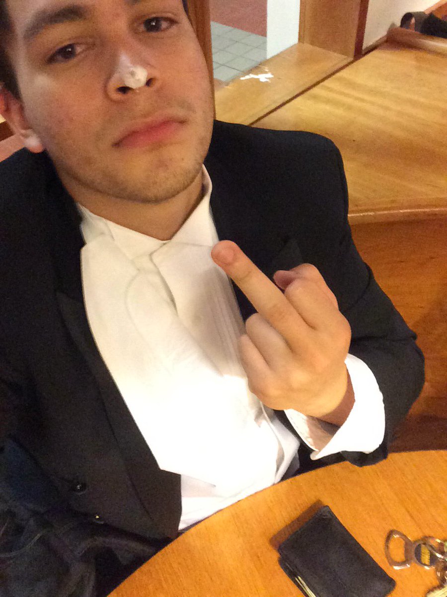 Jordan_Gunn_25's tweet photo. why is he so hot wtf https://t.co/gdcfM2gux1
