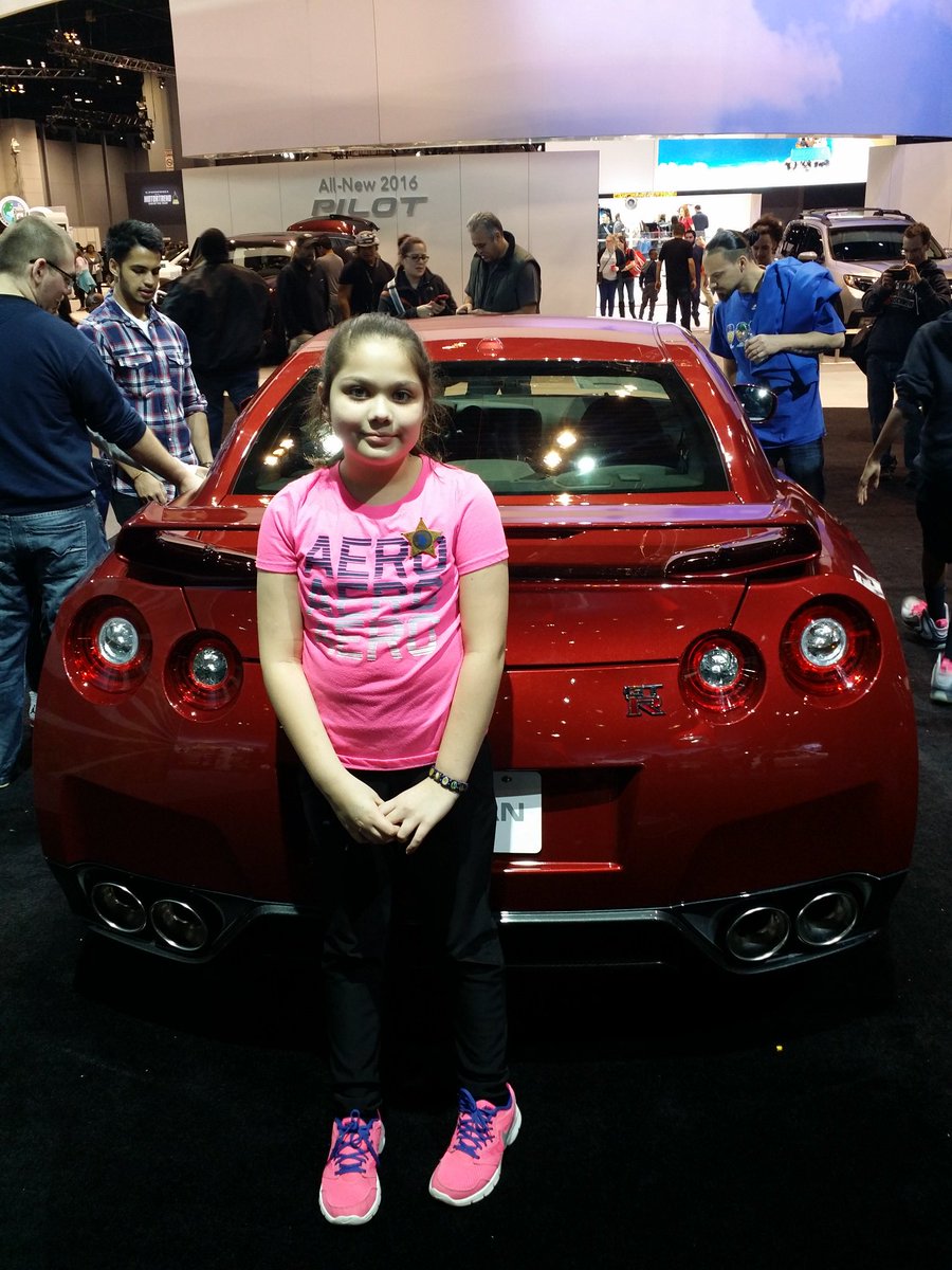 RoblesRubenJr's tweet photo. #ChicagoAutoShow #GTR https://t.co/kFwZMB7PtG