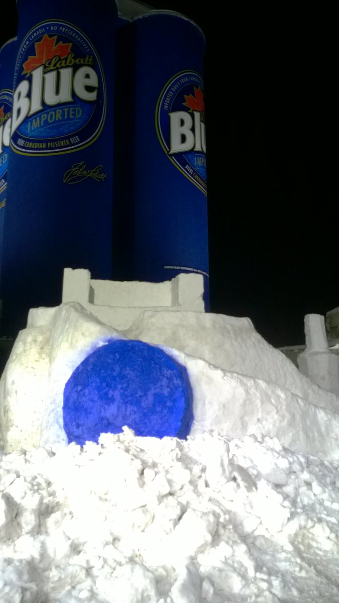 Übergrün tweet media