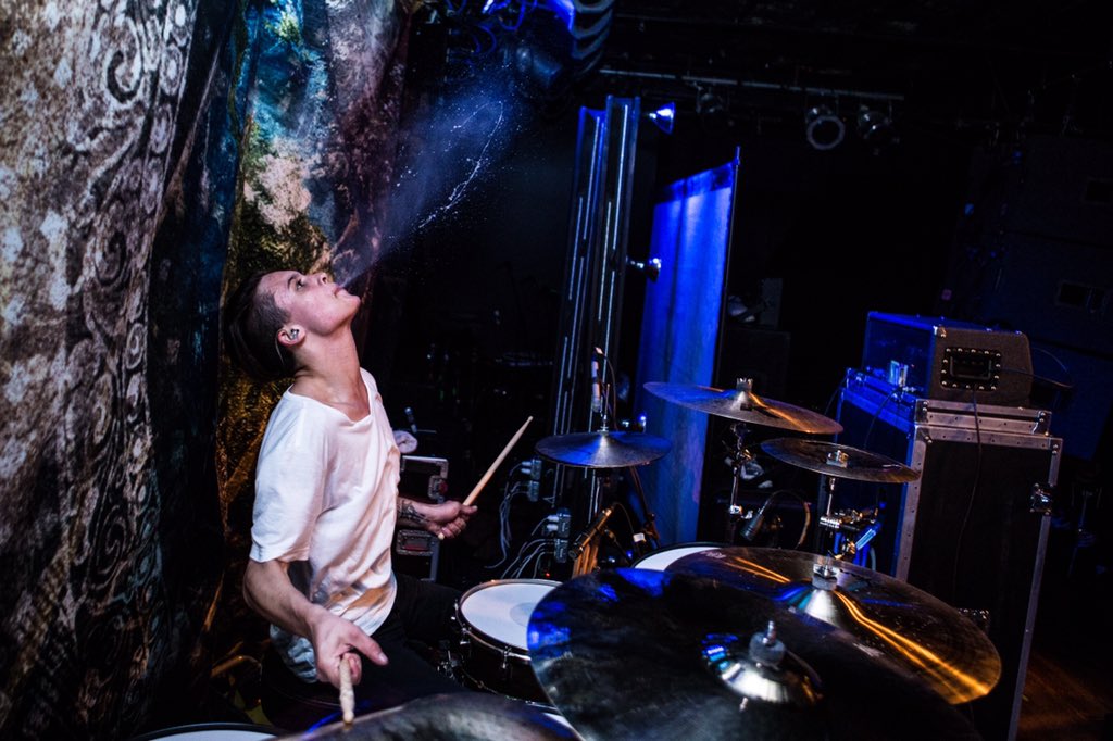 BryanKirks's tweet photo. Bad Omens, Night Two https://t.co/sdH9ObuiTm