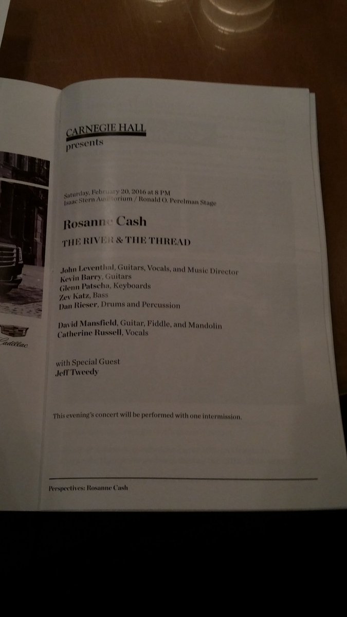 hugsy2k's tweet photo. 02.20.16 @rosannecash History just happened at @carnegiehall. #CHPerspectives #TheRiverandtheThread https://t.co/LkuuSKfmXc