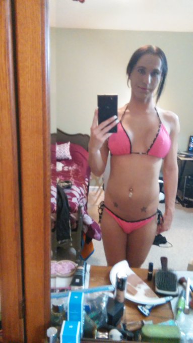 Can't wait for summer.. A special fan got this from my @amazonwishlist :) https://t.co/LeRj5SuI4K<a href="/tag/newprofilepic"class="tags"><span>#newprofilepic</span></a>