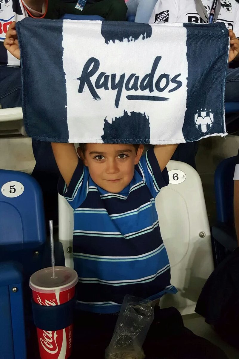 fastomartinez's tweet photo. Es Diego? @chevosepulveda https://t.co/raip7HyR8q