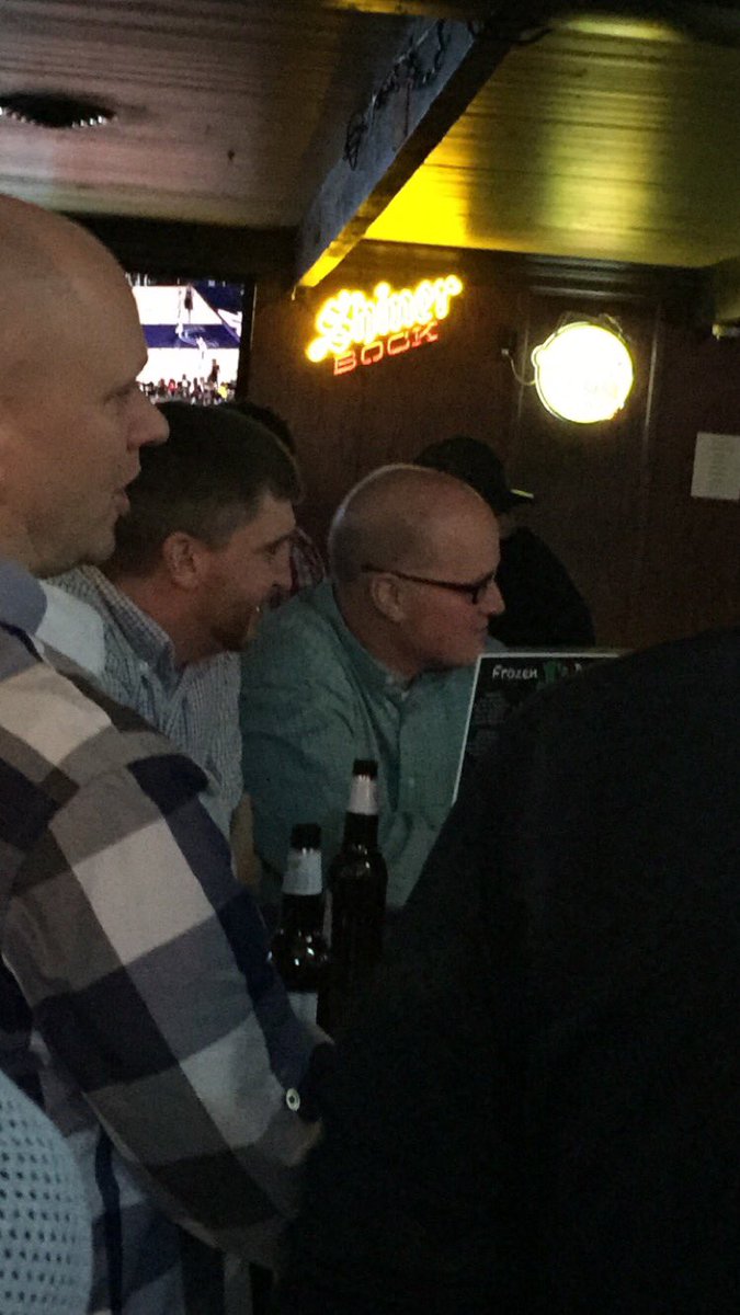gbeatz_3's tweet photo. @notthefakeSVP SVP sighting in Lima, OH https://t.co/cCxSdgz4A0