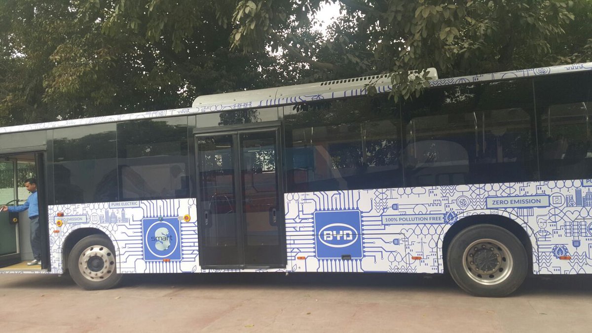 drm_1's tweet photo. The Launch of Delhi's first Electric bus- zero emission- brought to you by Smart Group(led by global chairman Dr M) https://t.co/j5vQokKKa9