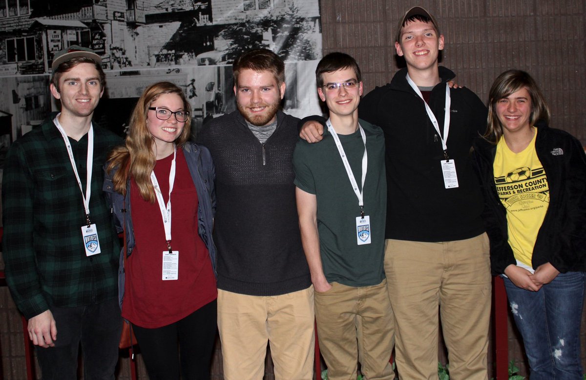 Mikeyouth's tweet photo. teenEPIC Winterfest Seniors #epicwf16 https://t.co/3EivM7fwuR