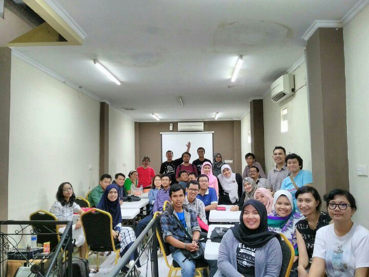 Terima kasih kpd mas <a href="/dalipin68/">Yusuf Arifin</a> , <a href="/de_coma/">IG: de_CoMa</a> , dan seluruh Akberians yg uda akhir pekan produktif brsm