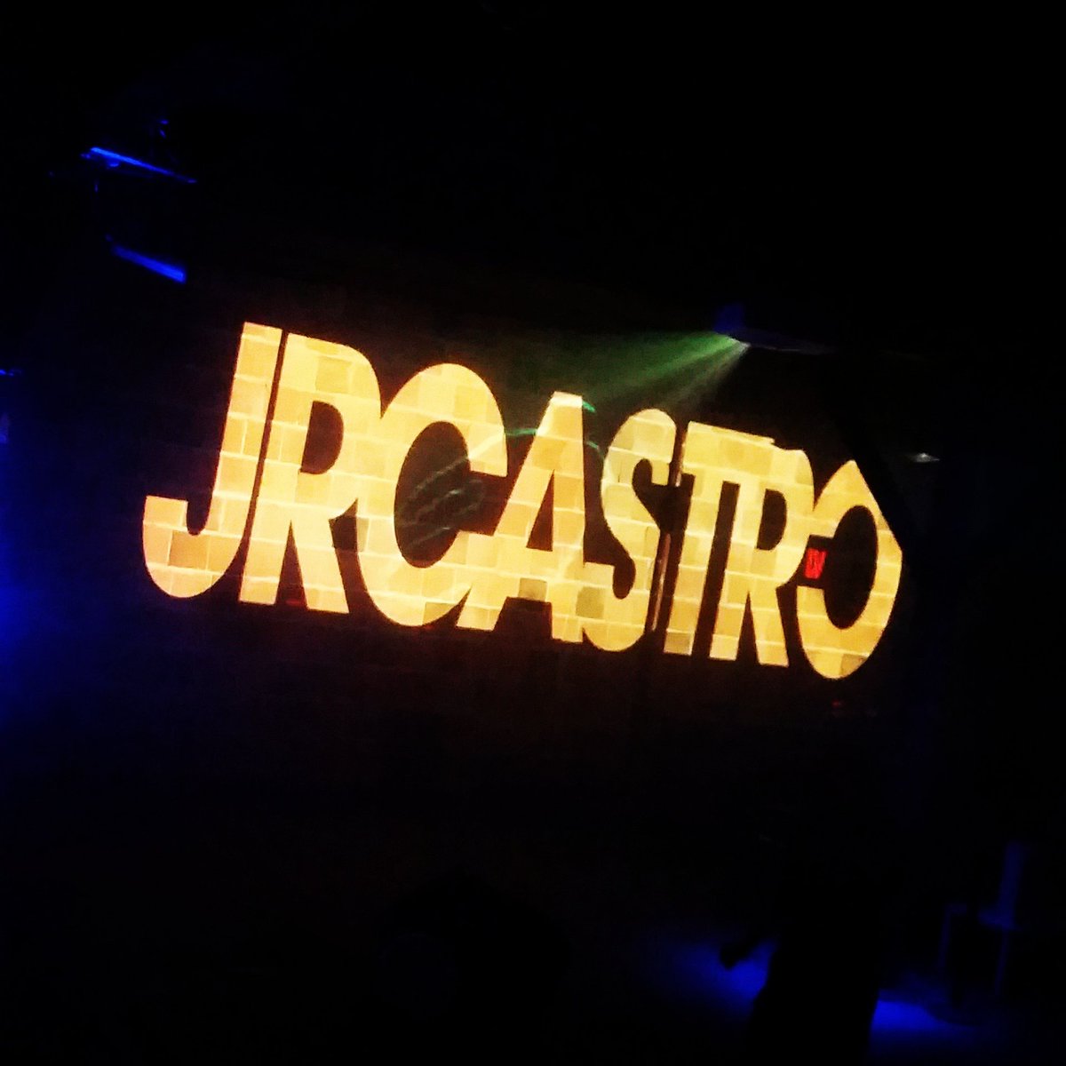 925thebeatslc's tweet photo. It's going down @thehotelelevate @JRCastroLV is performing LIVE! Come through! #U92 #UCrew #SLC #ClubElevate #TurnUp https://t.co/6Q6XfUubaY