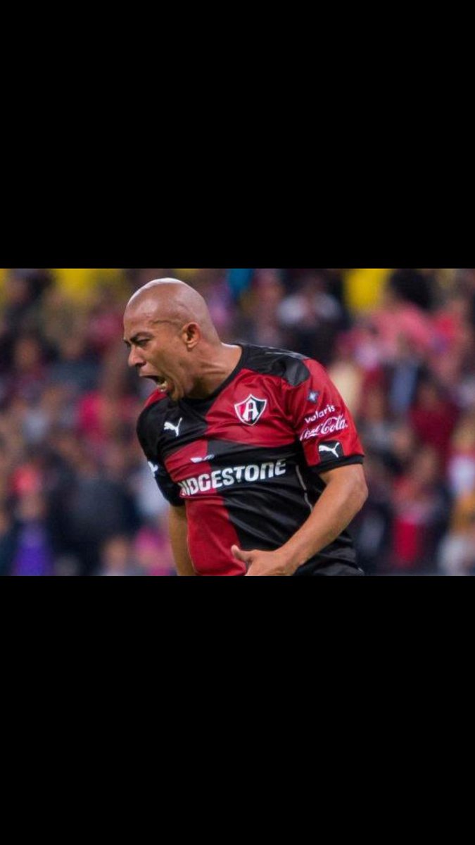 ArevaloRios_5's tweet photo. Felicidades banda gran resultado y gran esfuerzo a recuperar que esto sigue gracias afición por el apoyo 👍1️⃣6️⃣🔴⚫️ https://t.co/fSl19M2kg2