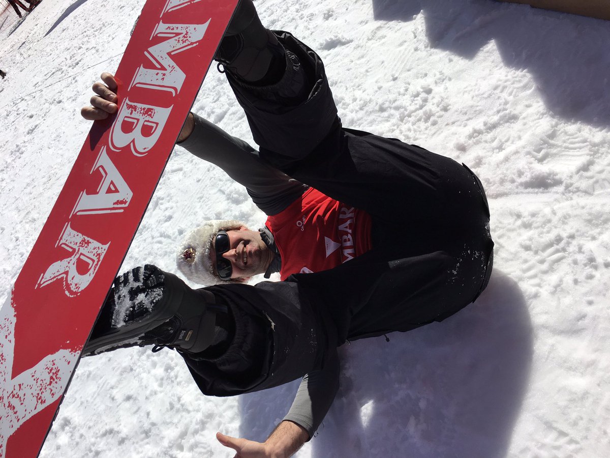 En el <a href="/SnowVoley/">SnowVoley</a> de <a href="/cervezasambar/">Cervezas Ambar</a> en @InfoCandanchu #multivoley2016