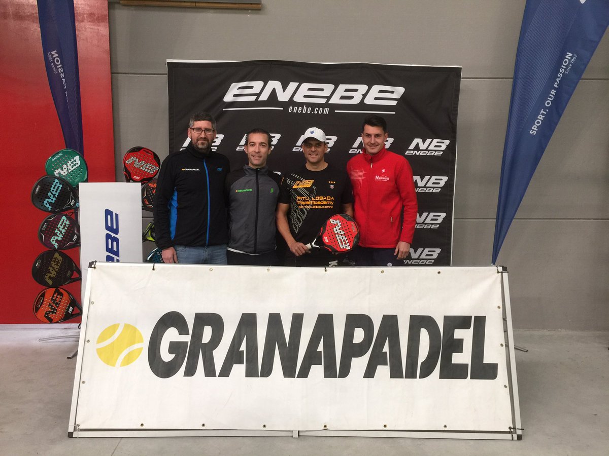 Comienza el test de <a href="/enebepadel/">Enebe Padel</a> en <a href="/BoxPadel/">Box Padel</a> ! Y luego 13.30 h. Jugaremos un partido de exhibición !
Te esperamos !