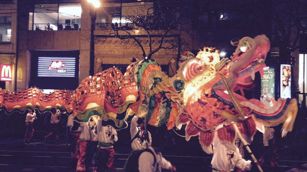 OneRepublic's tweet photo. Chinese New Year in S.F. tonight-  same parade here since 1860, radddddddd https://t.co/y5pi3aIzuN