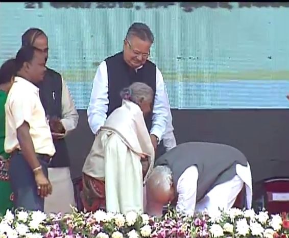 BJP LIVE tweet media