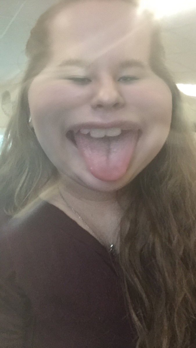 smileysavx's tweet image. #toocutetofunction